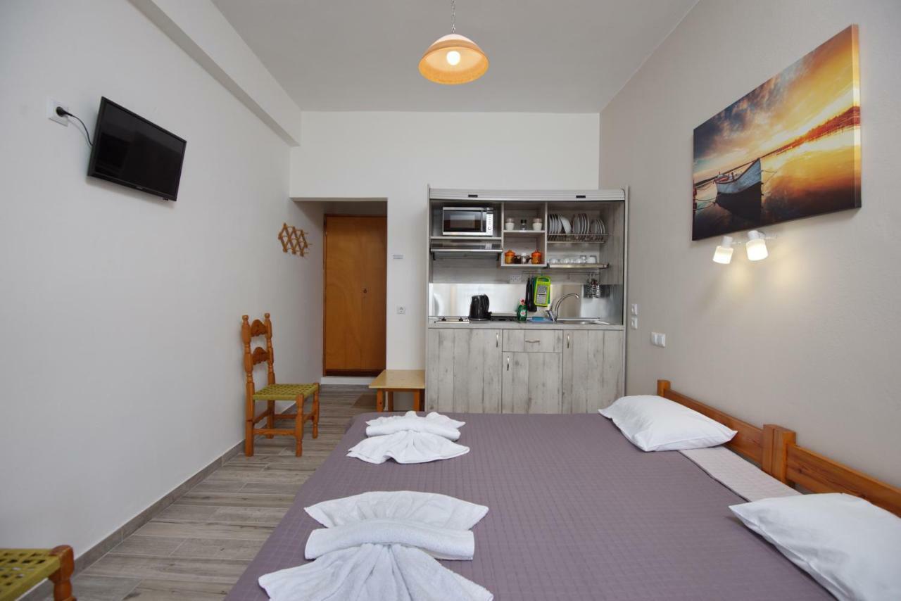 Αlexandros Apartment Votsi  Exterior foto